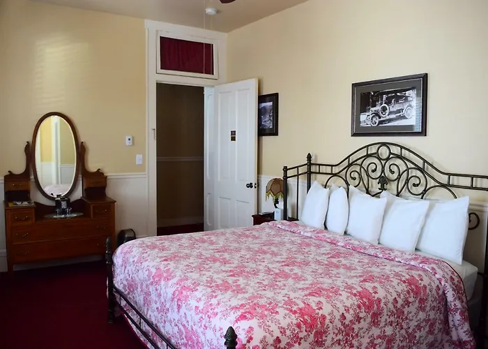 Grand Imperial Hotel